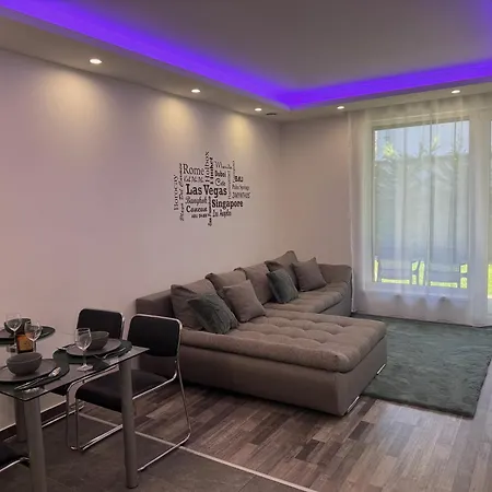 Oasis Apartment *